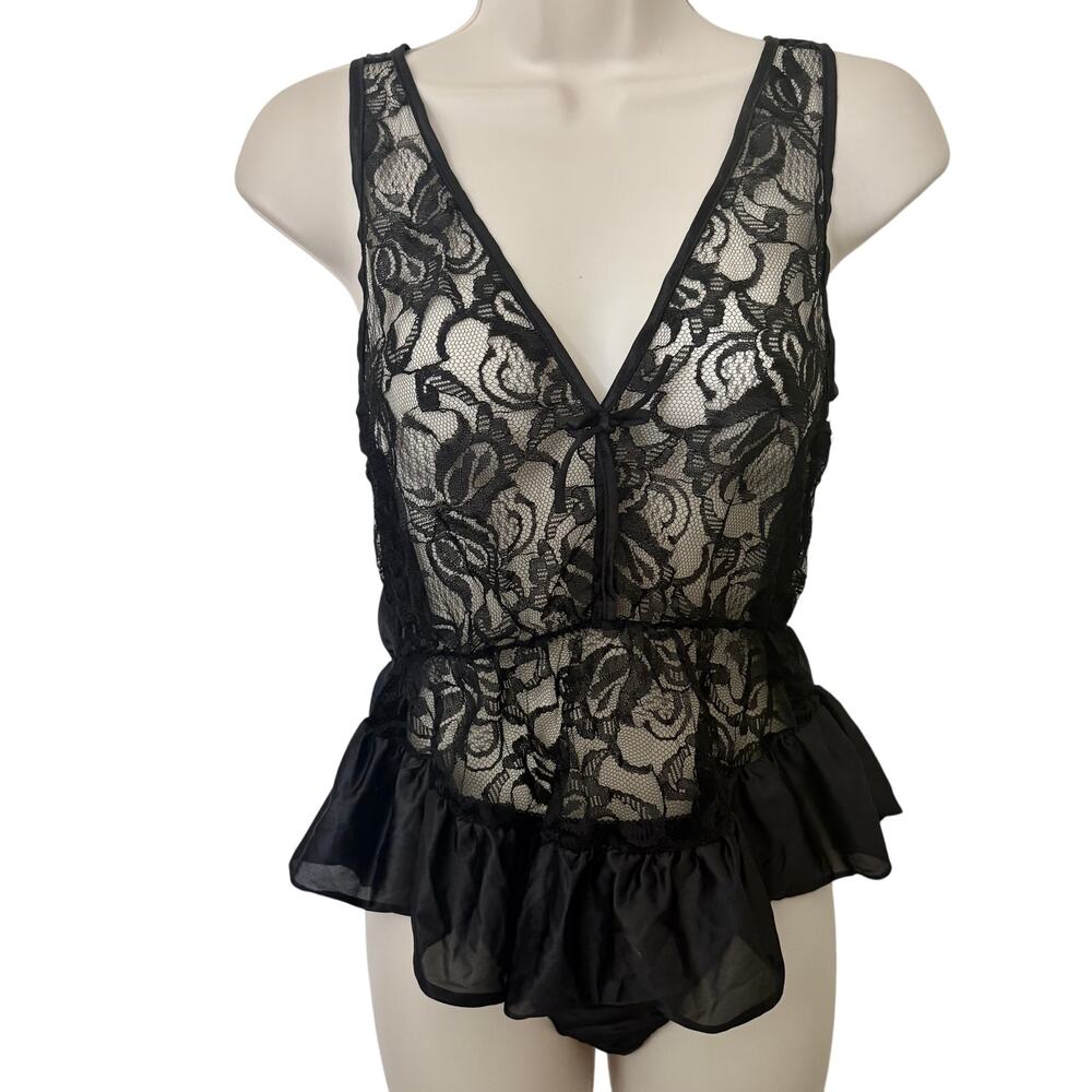Vintage 70's Inner Most 2 Piece Coquette Lingerie Set Top Shorts Tap Pants L